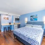 Trendy Studio In The Heart Of Honolulu - 21F